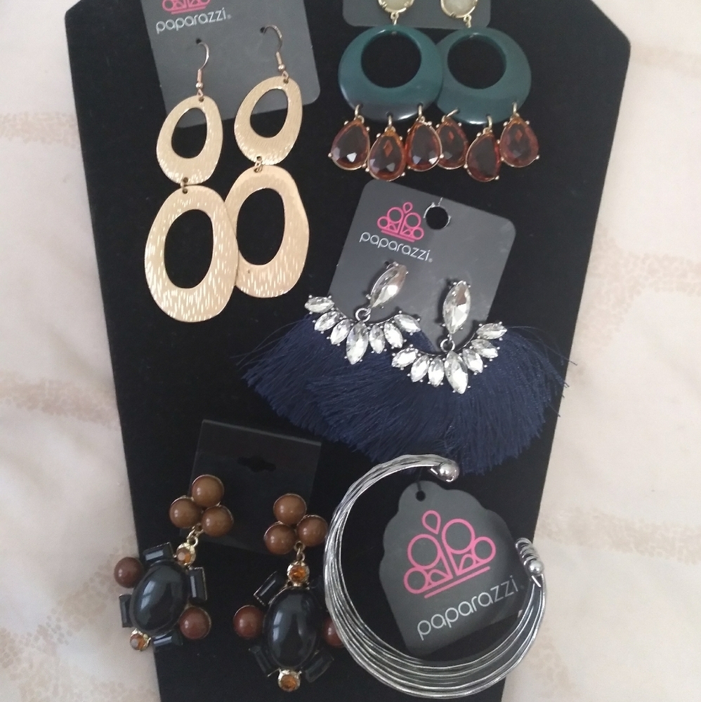 Paparazzi Jewelry Bundle